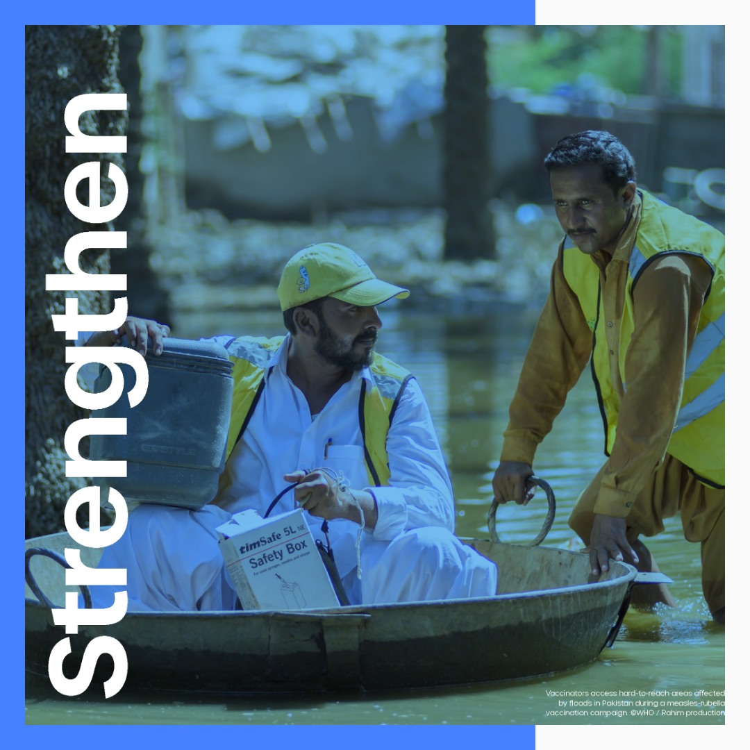 In Pakistan, health workers deliver malaria treatment during floods